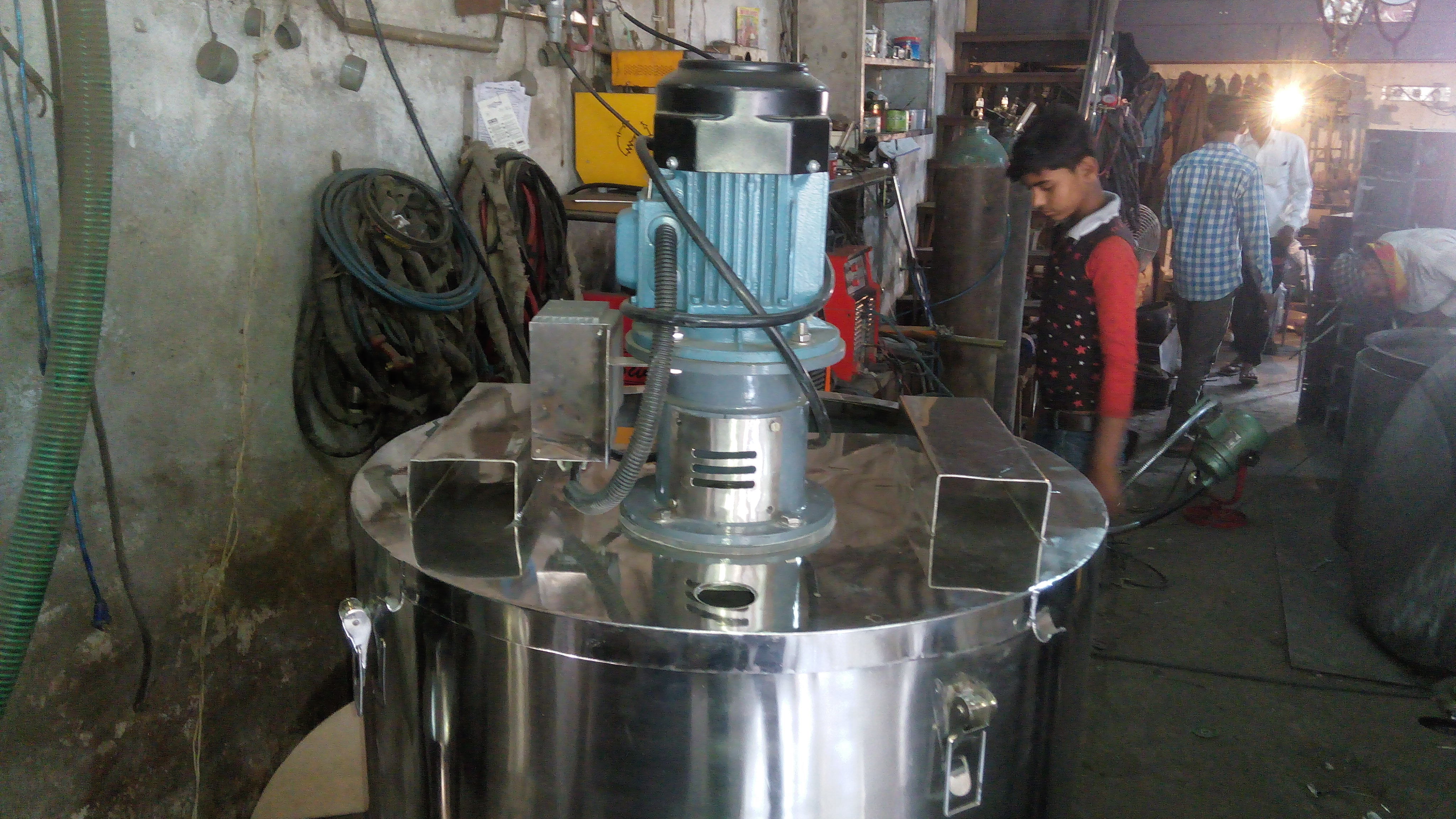 Mixing Tank