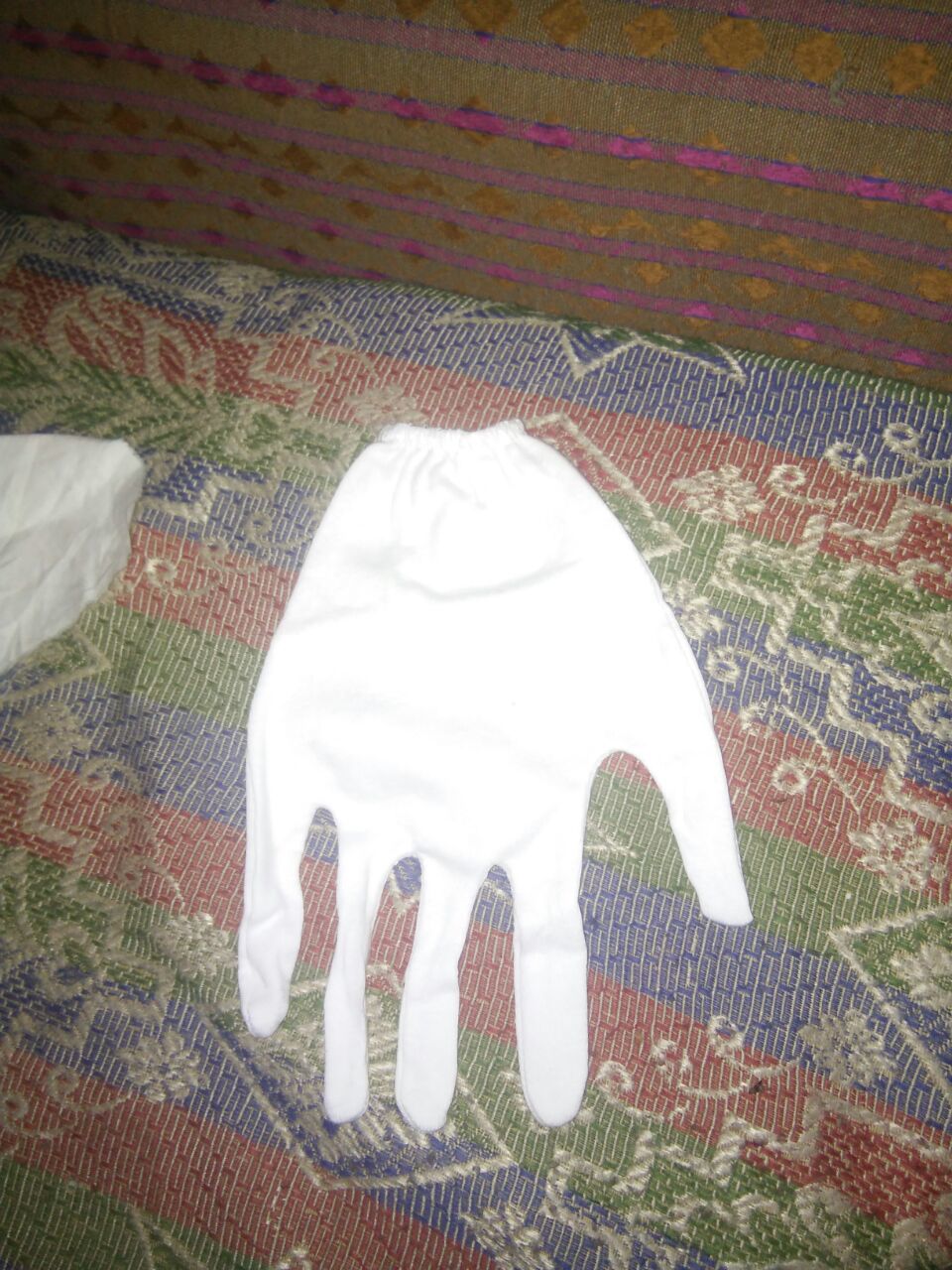 Hand Gloves