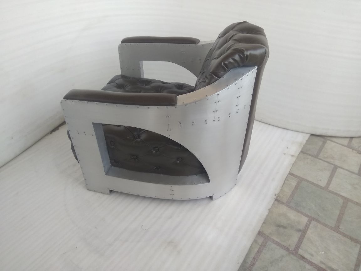 Aviator Button Sofa Chair