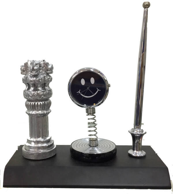 Golden Laughing Buddha With Clock