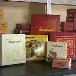 मिठाई और नमकीन