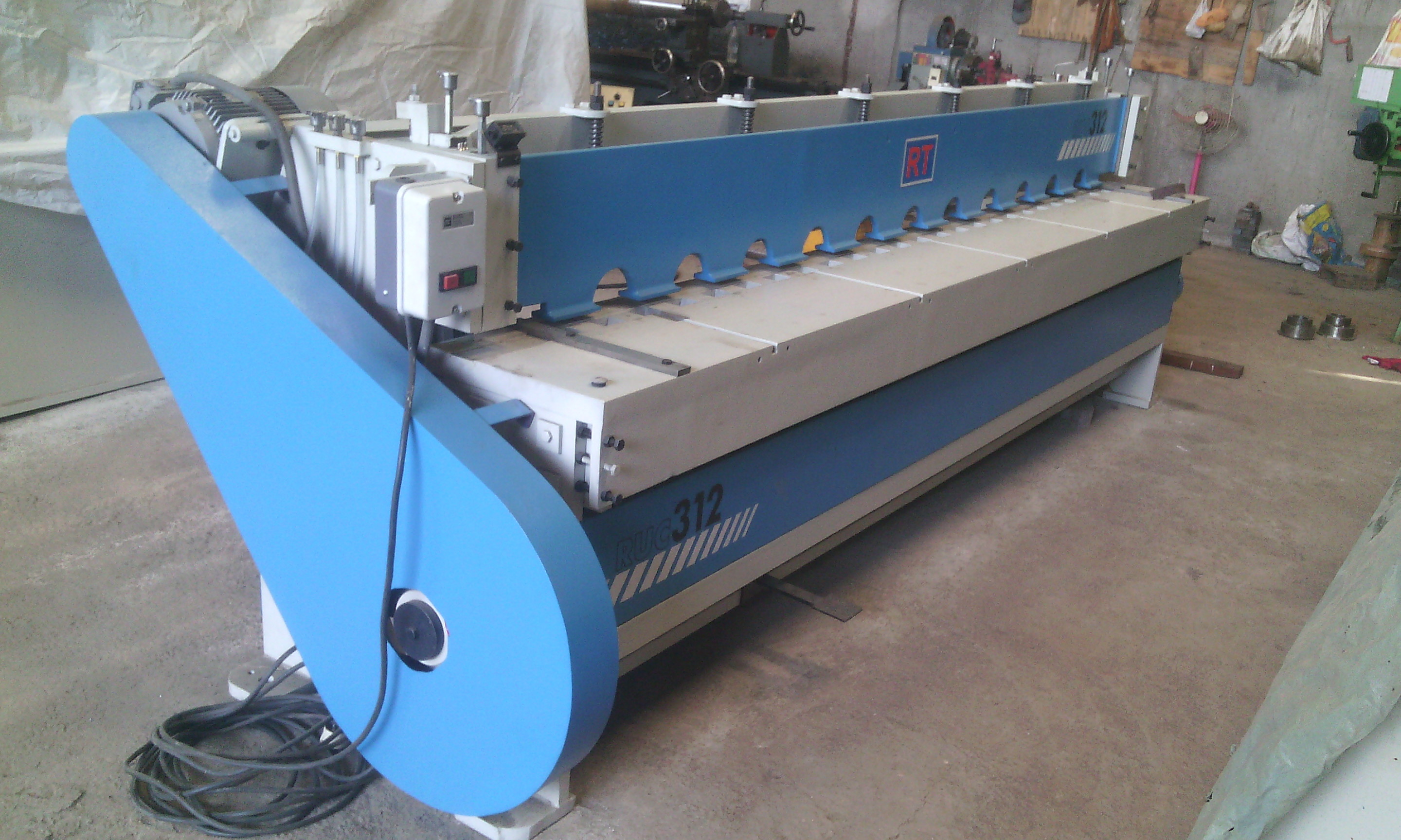 Under Crank Shearing Machine