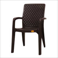 प्लास्टिक डिजाइनर कुर्सी