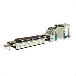 स्वचालित बांसुरी लैमिनेटर