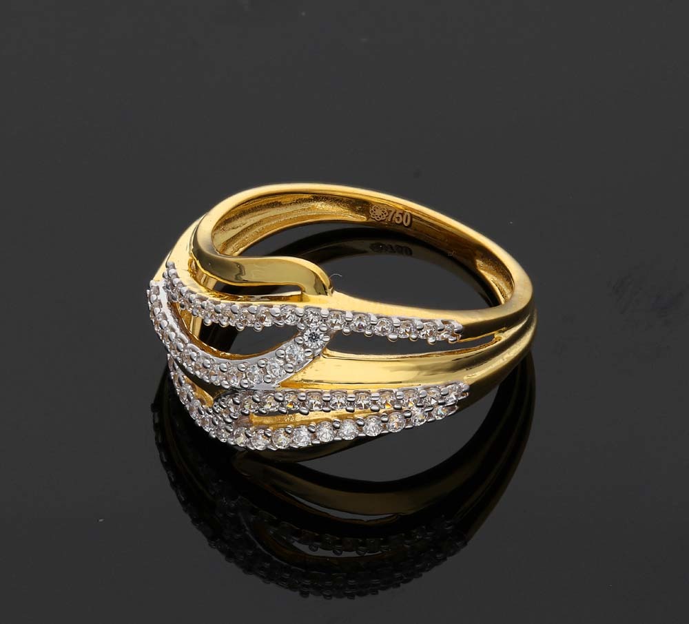 Cz Ladies Ring - Rose Gold 18kt, Golden Finish, Elegant Design For Sophisticated Parties