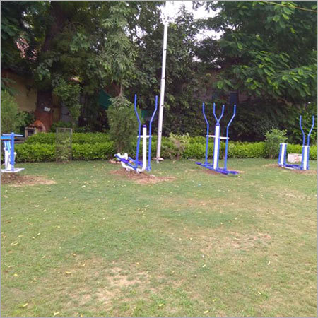 गार्डेनिंग स्टैंडिंग लॉन मोवर