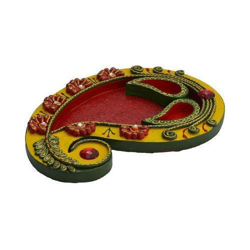आंबा आकार की पारंपरिक पूजा थाली
