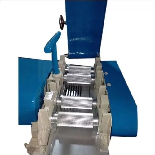 Ripsaw Machine - Heavy-duty Steel, Precision Cutting, Durable Design, Ergonomic Controls