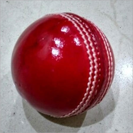 क्लब चमड़े की क्रिकेट गेंद