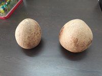  साबुत सूखा नारियल कोपरा