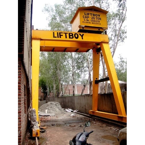 Heavy Duty Gantry Crane Application: Industries
