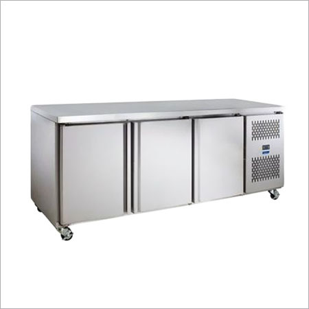 पैंट्री फ्रिज