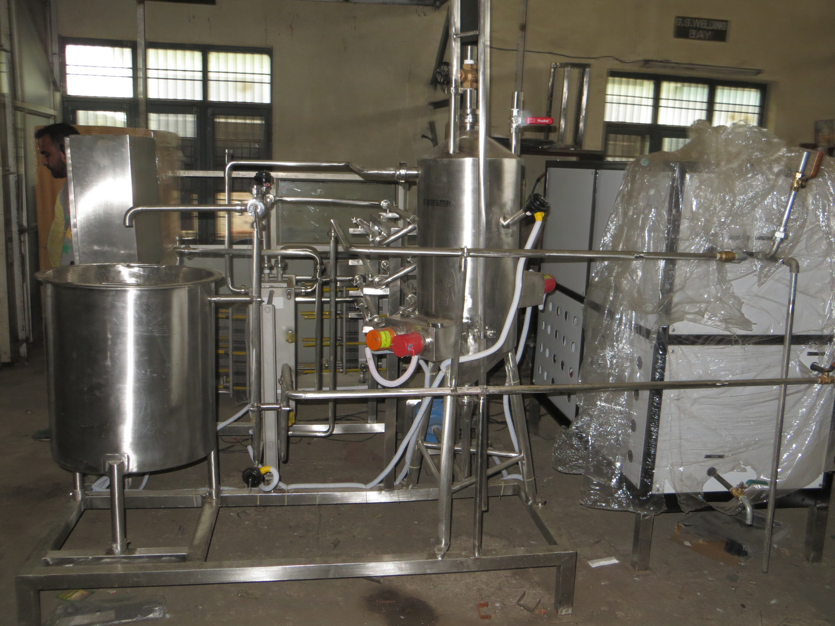 Milk Pasteurizer 500lph Capacity: 500 Ltr