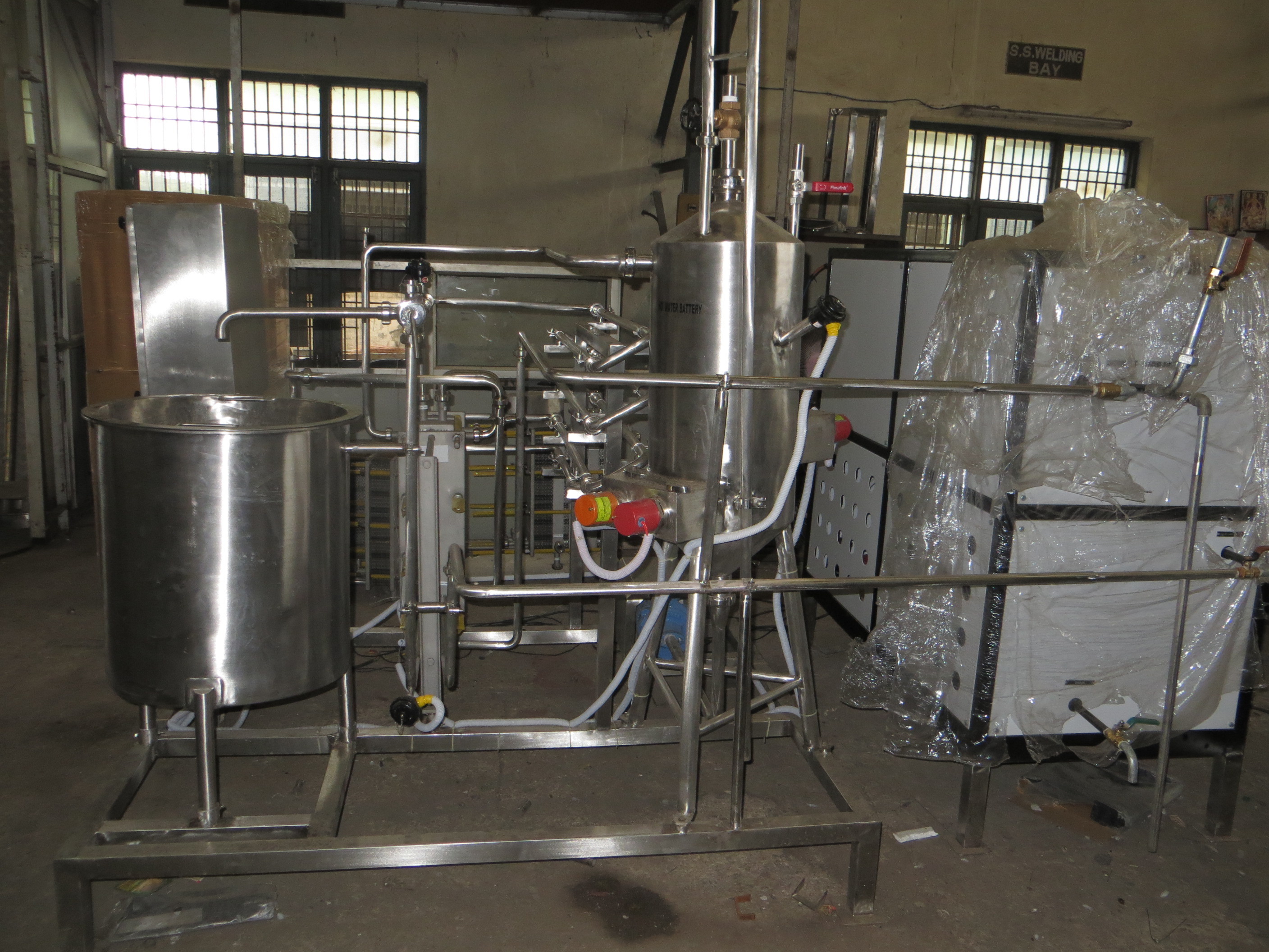 Milk Pasteurizer 500lph Capacity: 500 Ltr