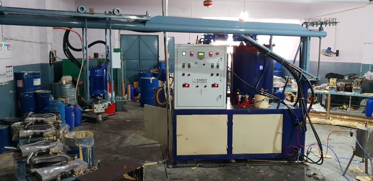 High Efficiency Banana Type Pu Machine