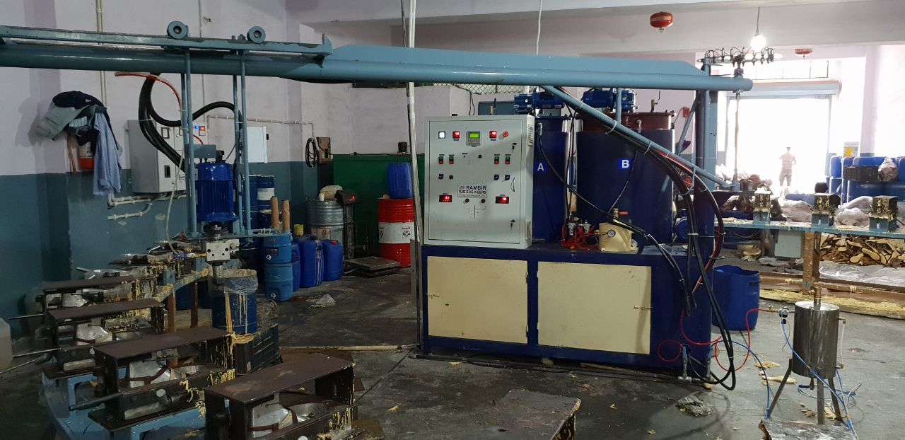 High Efficiency Banana Type Pu Machine