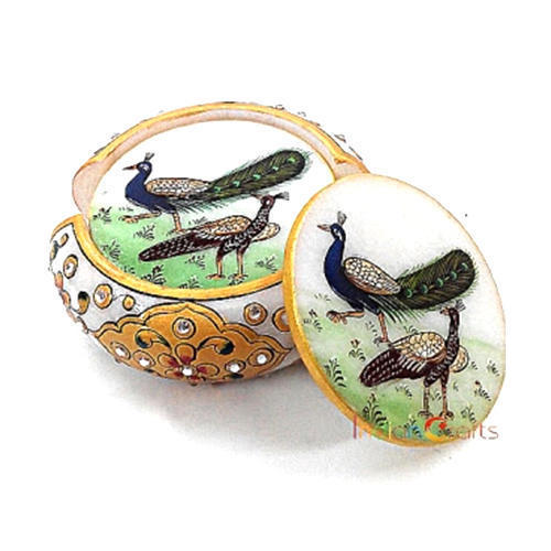 व्हाइट मार्बल पीकॉक कोस्टर