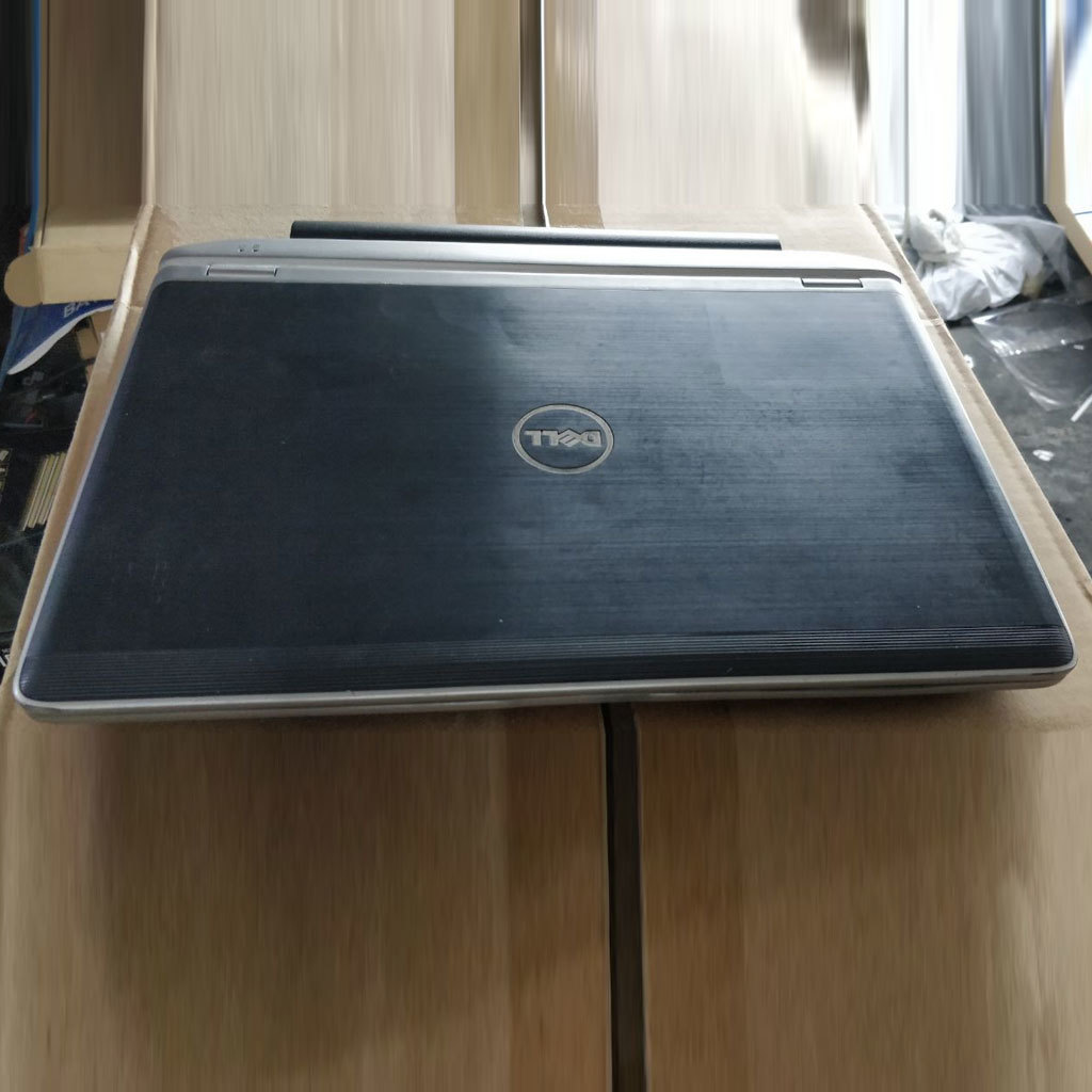Refurbished Dell E6220 / Intel Core I5 2nd Gen Memory: 4 Gigabyte (Gb)