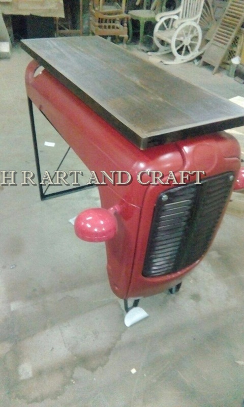 H R Art N Craft Classic Tractor Bar Counter