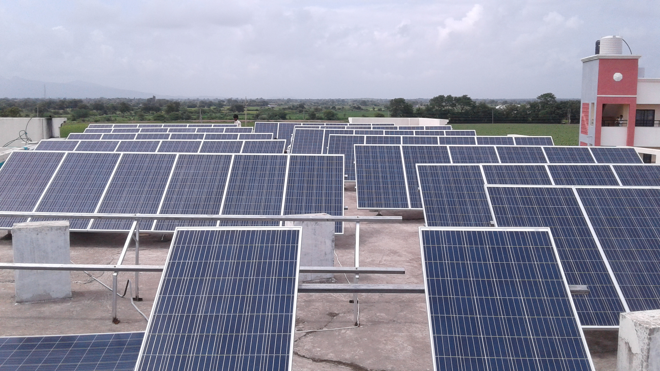 Solar Rooftop - 1kw To 100mw Power Capacity, Crystalline Silicon Panels, String Inverter | Clean Energy, Eco-friendly, 25-year Warranty, Reliable Power