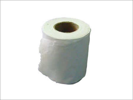 टॉयलेट टिश्यू रोल्स
