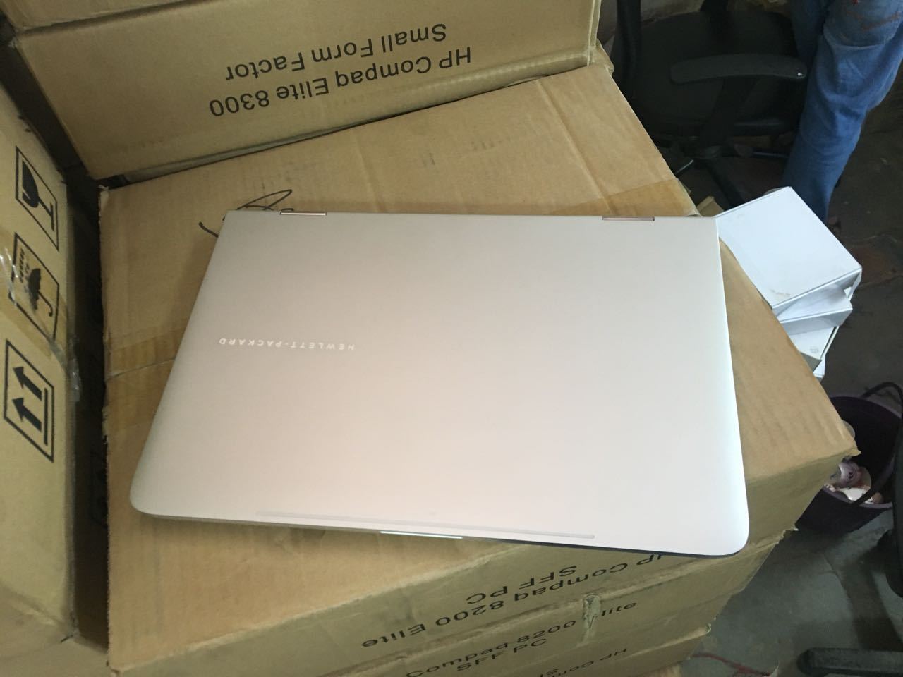Used Hp Spectre Pro X360g / Intel Core I7 5th Gen Memory: 8 Gigabyte (Gb)