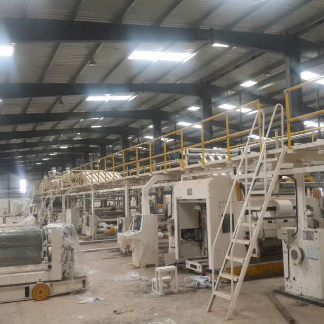 Automatic Corrugated Board Making Plant - Pre-heater & Pre-conditioner Overhead Bridge, Integrated Gluing Unit, Double Backer Thin Blade Slitter, Roller Stacker