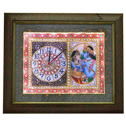 मल्टी कलर राधा कृष्णा वॉल क्लॉक