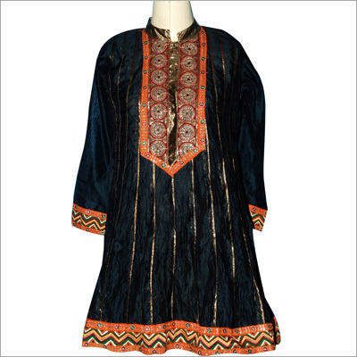 महिलाओं के कपड़े