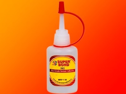 पारदर्शी जूता चिपकने वाला