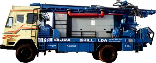 PDTHR-200 Water Well Drilling Rig - 12x3x4.5m Dimensions, 5,000 kgf Pull Up Force, Semi-Automatic Control Panel, Customizable with Optional Skid Mounting