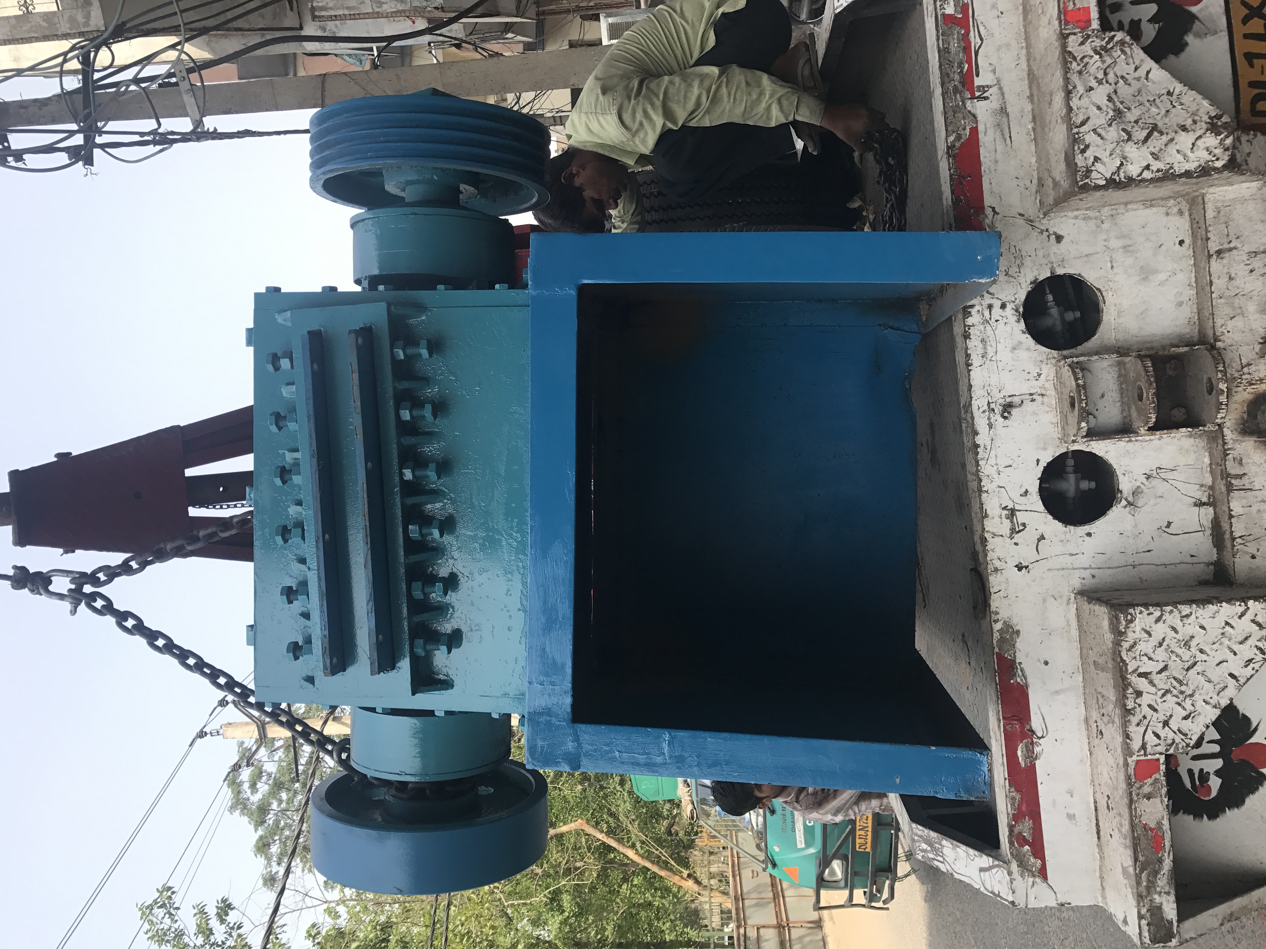 Plastic Scrap Grinder Machine - 150mm Screw Diameter, Mild Steel | Semi-automatic, 50 Hp Power, Blue And Silver Color, Human Machine Interface