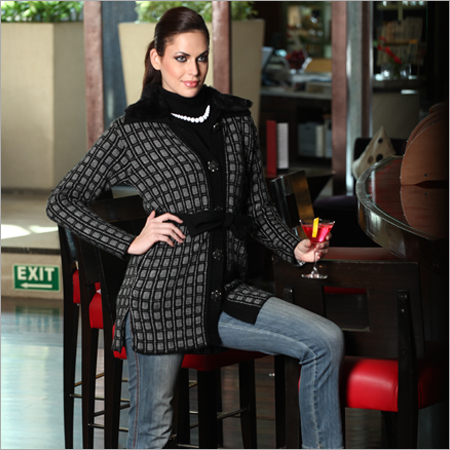 लंबा कार्डिगन