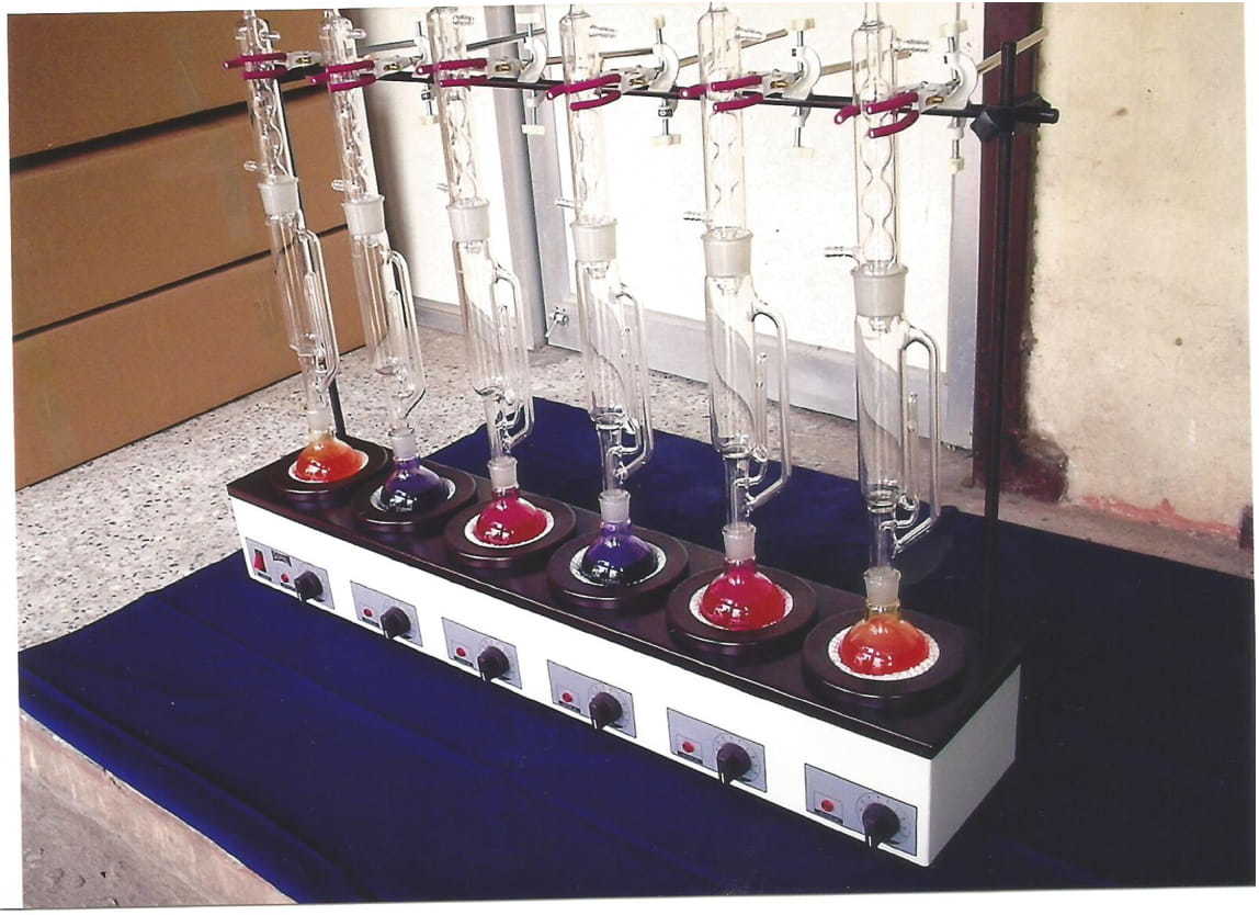 Extraction Mantle - Glass Fiber Structure, 3 Or 6 Recess Capacities, Robust & User-friendly Design | Individual Energy Regulators For Precise Heating Control
