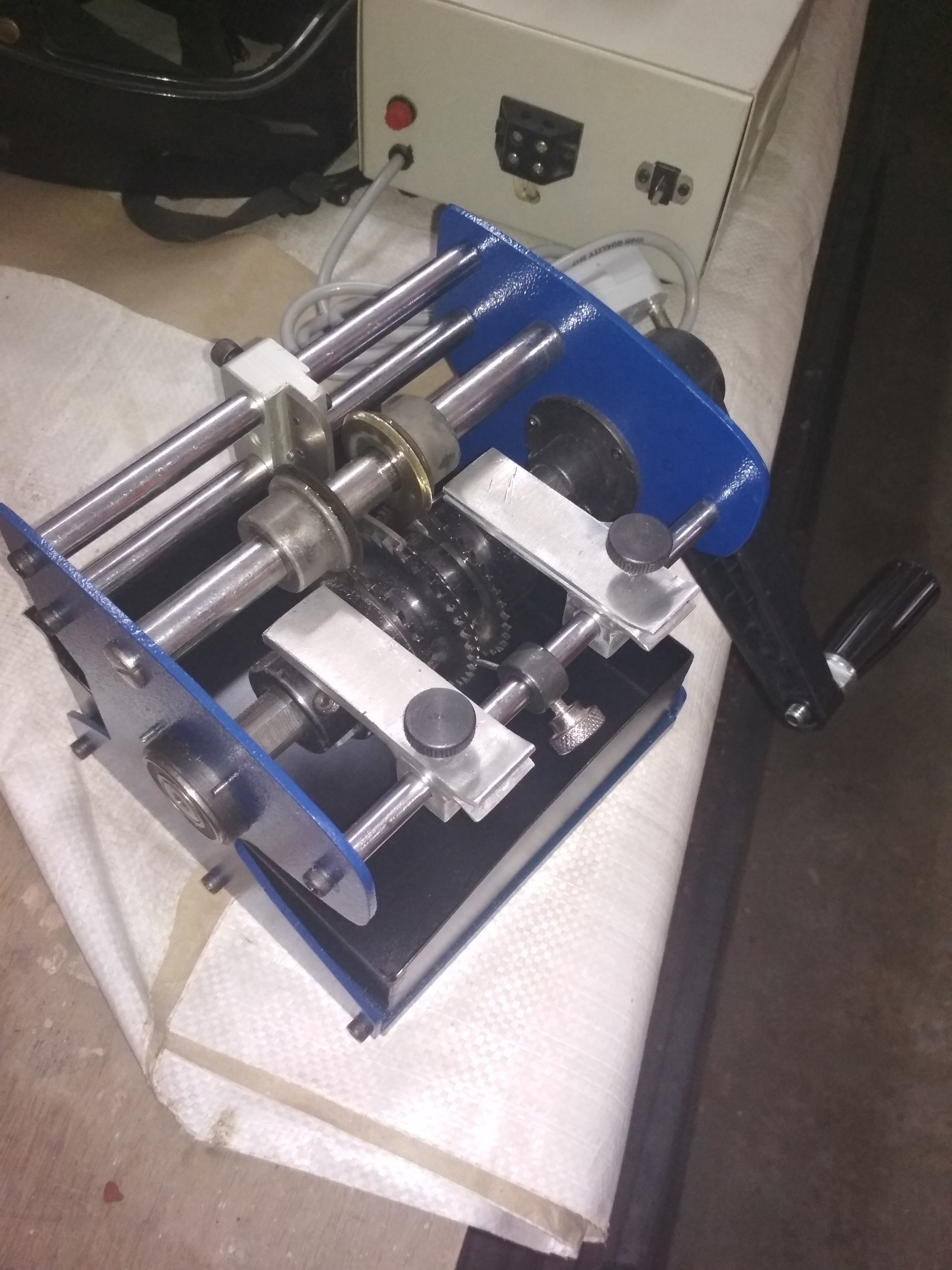 Big Resistor Cutting Bending Machine - Stainless Steel, Hydraulic Design, Blue Finish | Automatic Operation, 1-year Warranty