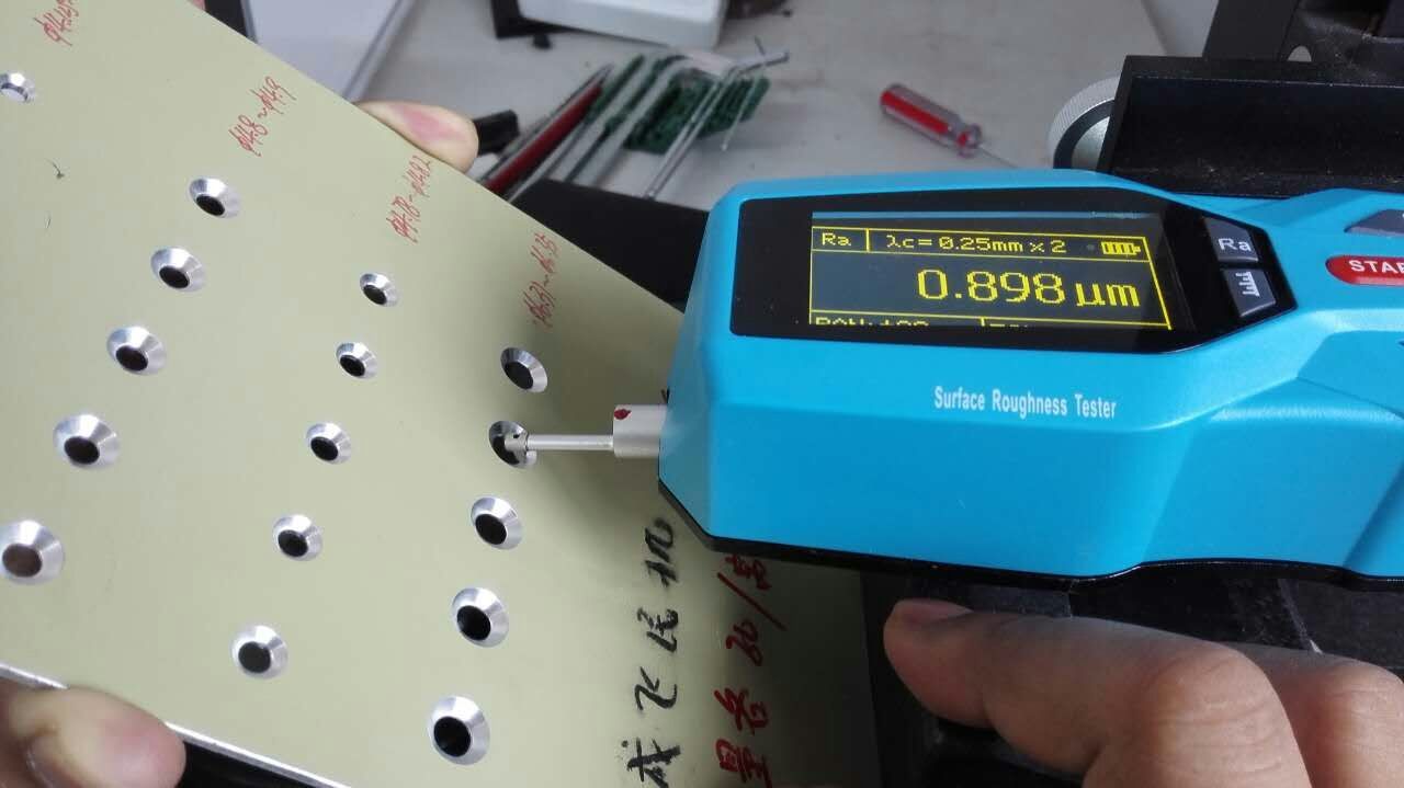 Surface Roughness Tester - 158x63.5x46mm, 0.3kg Lightweight Design | High-speed Dsp Control, Oled Display, 20 Measurement Parameters, Compatible With Iso/din/ansi/jis Standards