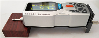 Portable Stainless Steel Surface Roughness Tester Surface Roughness Testing Instrument Machine Weight: 5 Kilograms (Kg)