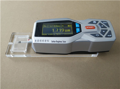Portable Stainless Steel Surface Roughness Tester Surface Roughness Testing Instrument Machine Weight: 5 Kilograms (Kg)