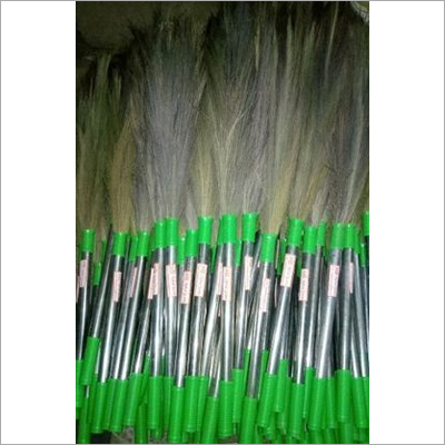 पैक्ड झाड़ू स्टिक्स