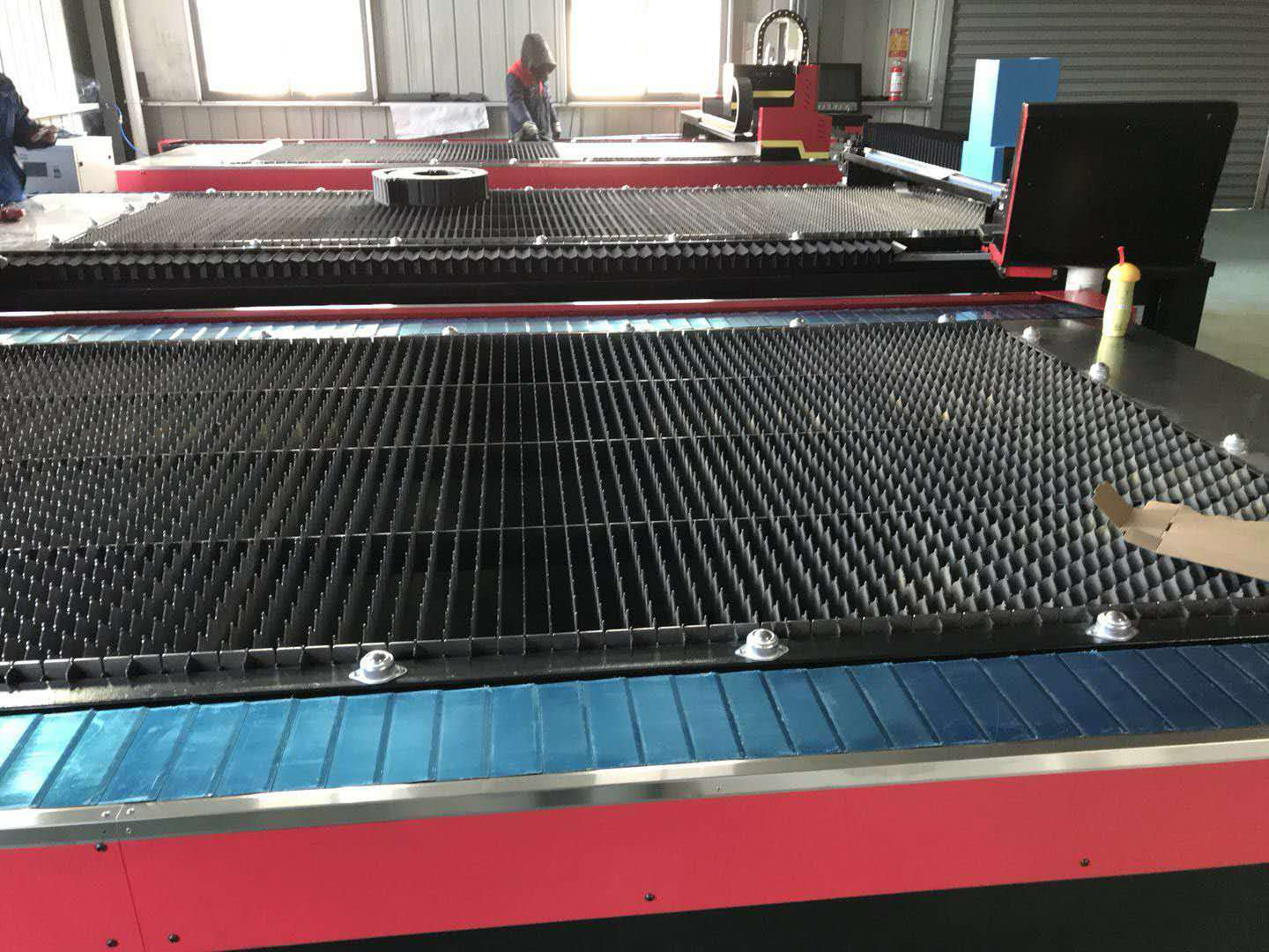 Automatic Fiber Laser Cutting Machine For Metal