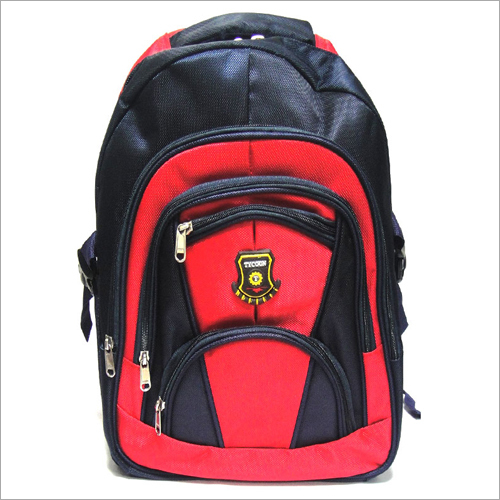 लाल स्कूल बैग