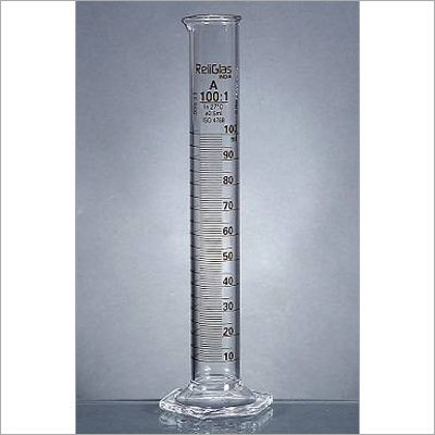 Measuring Cylinders - Glass, Class A, Hexagonal Base, Spout, 5-2000ml Capacity | Calibration Certificate, Laboratory Use, Transparent Design