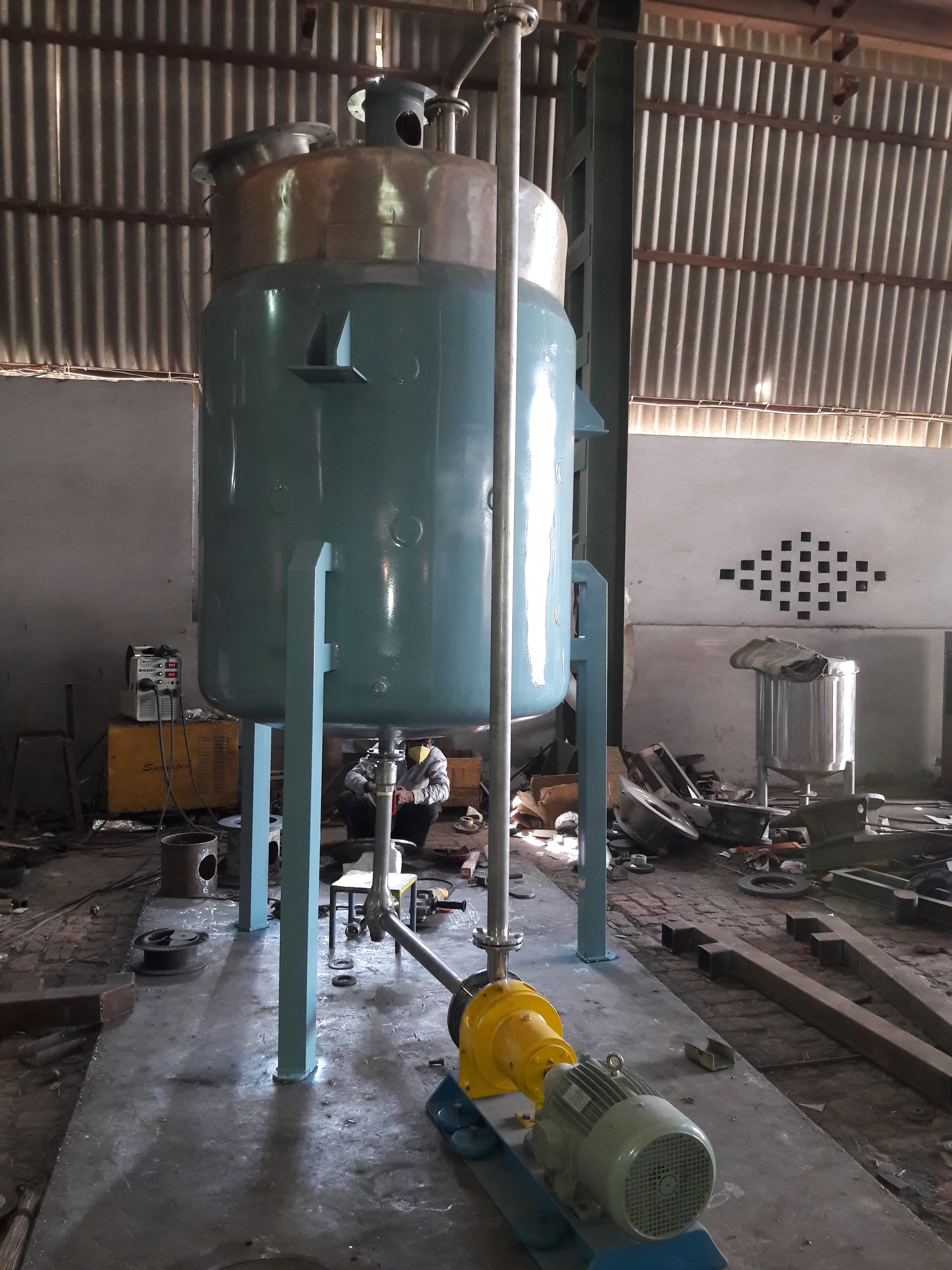 Semi-automatic High Speed Homogenizer Vessel With Vfd