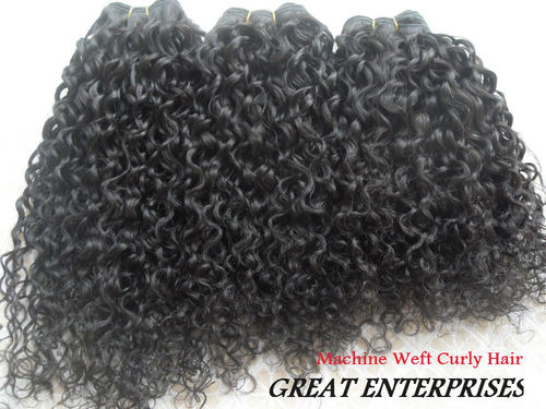 प्राकृतिक घुंघराले बाल