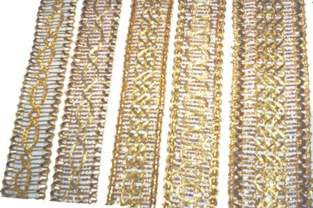 ज़री लेसें