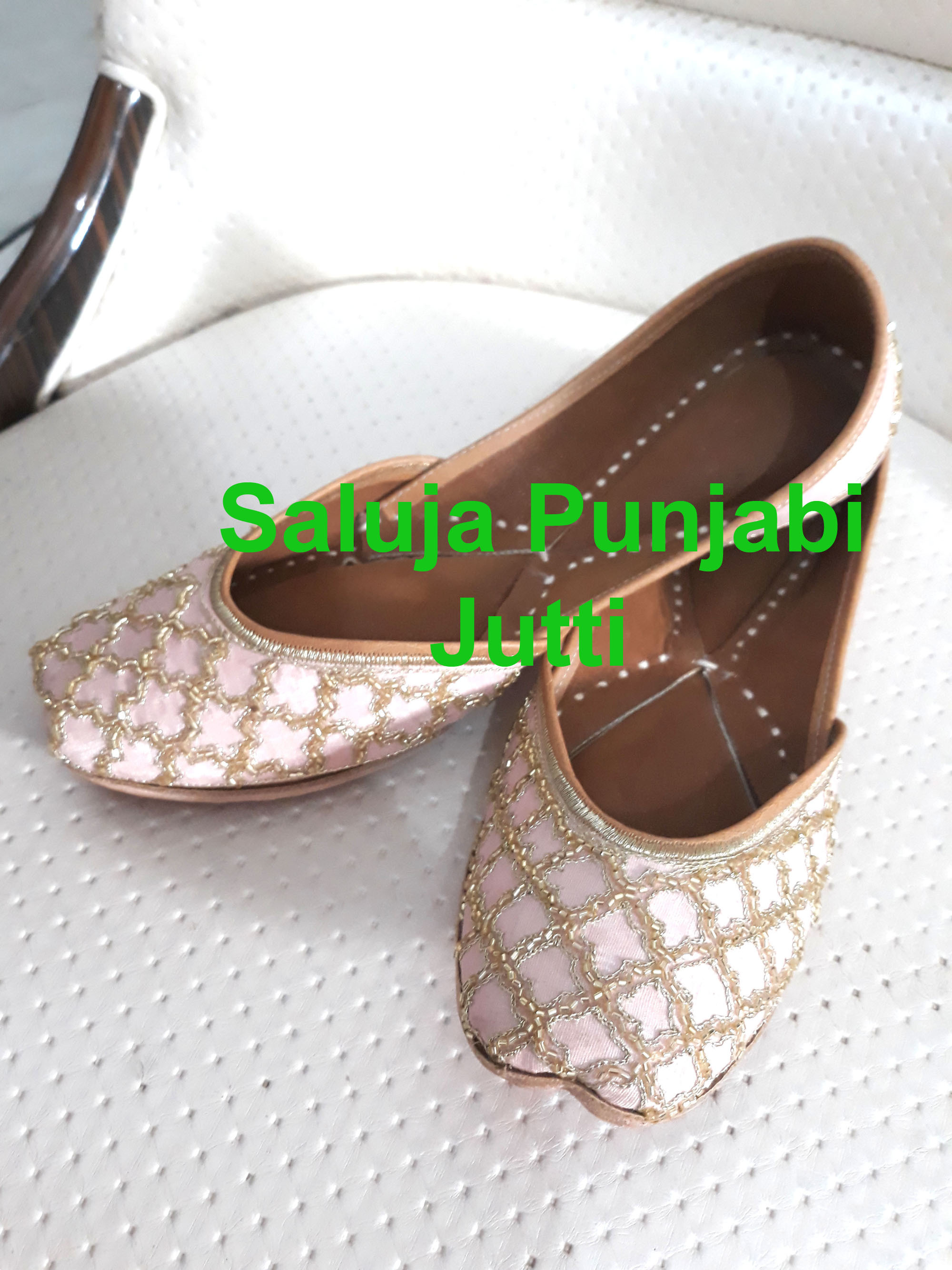 Pink Designer Jutti Heel Size: Flat