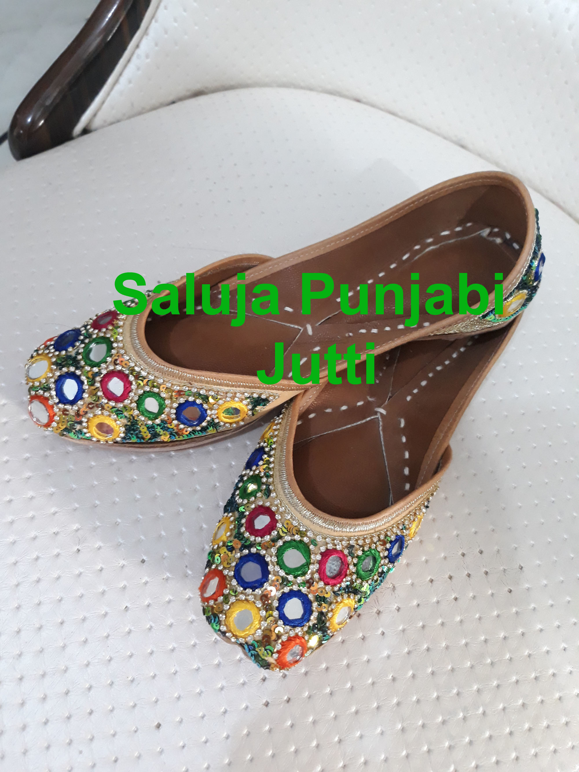 Multi Punjabi Jutti Online