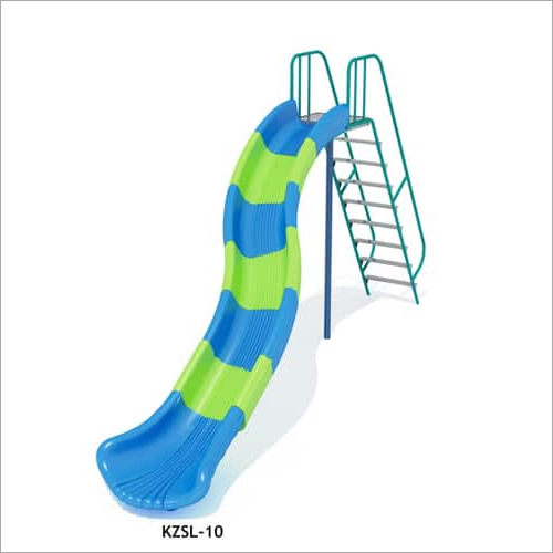Plastic Playground Slide Capacity: 150-250 Kg/Hr