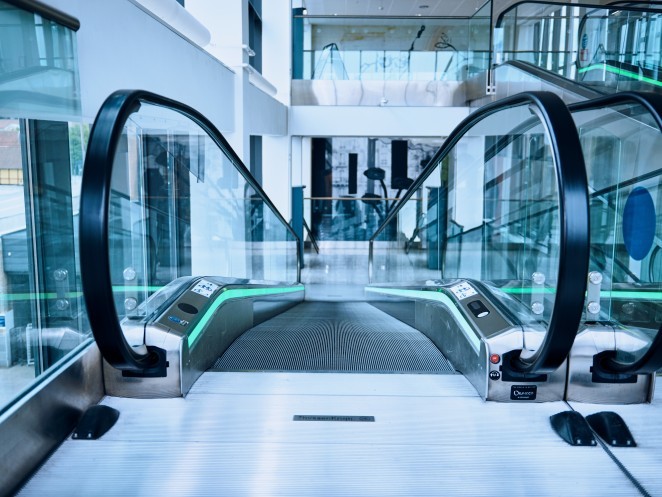 Dumbwaiter Escalator