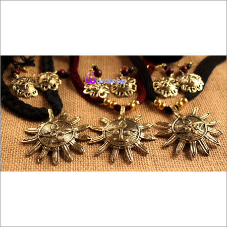 Dokra Necklace Set